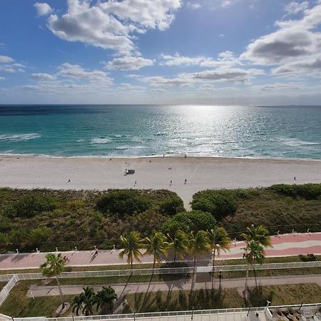 Coconut Grove Green Day'S Miami Exterior photo